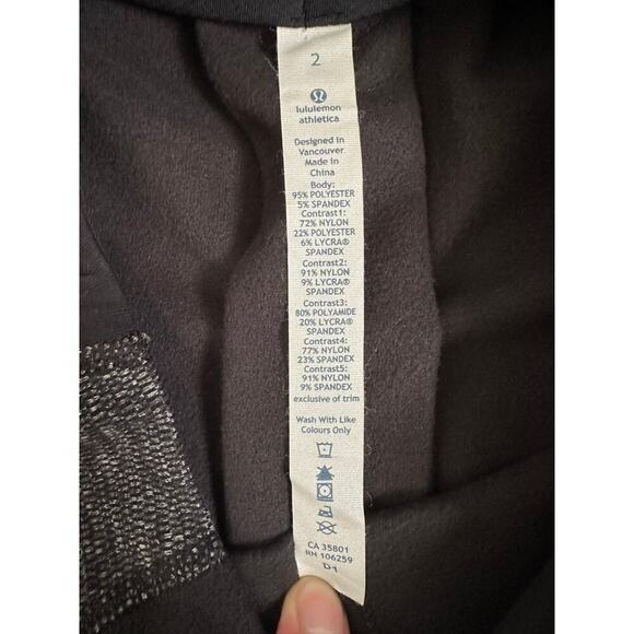 Lululemon Run: Bold In The Cold Long Sleeve size 2 - Picture 6 of 10